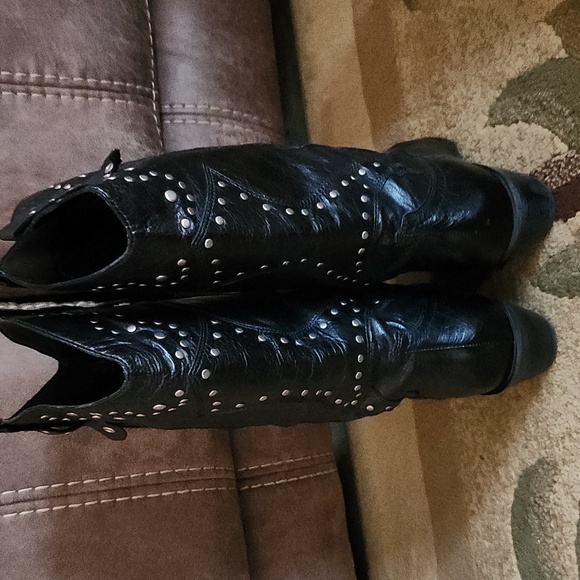 Reba black stud leather western boots - Picture 6 of 12